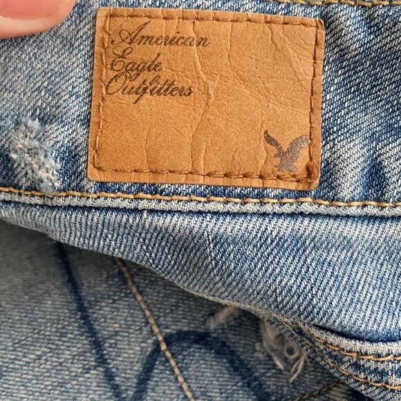 American Eagle Boy Fit Stretch Denim - Picture 12 of 12